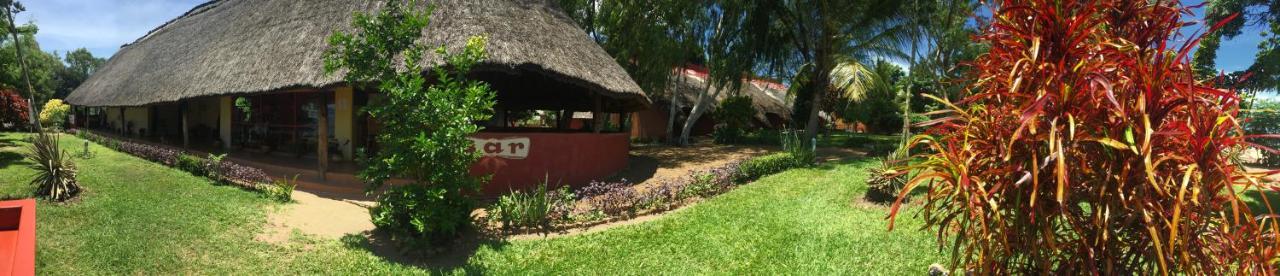 Cape Mac Lodge Cape Maclear Exterior foto